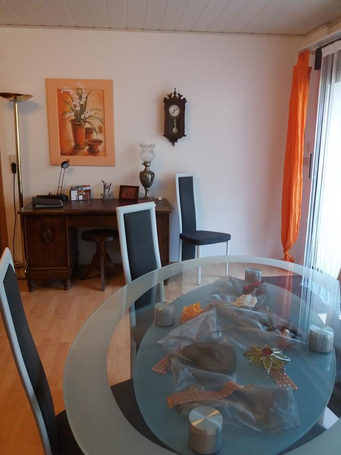 Ferienwohnung Rosentraum Oberotterbach Dış mekan fotoğraf